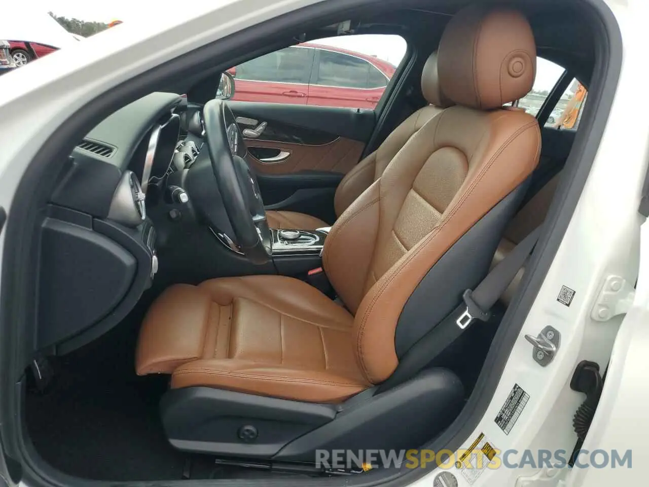 7 Photograph of a damaged car WDDWF8DB7KR483834 MERCEDES-BENZ C-CLASS 2019