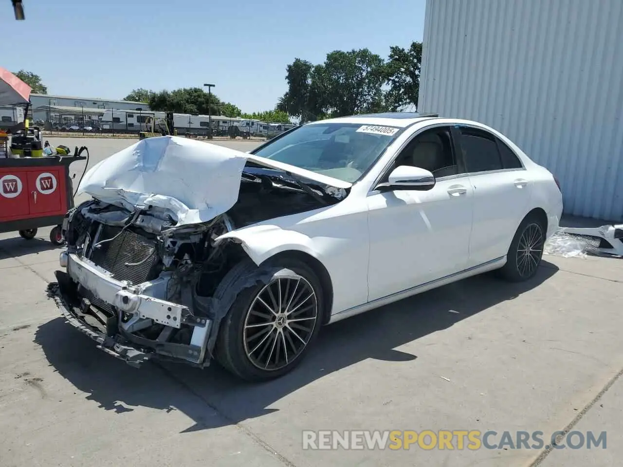 1 Photograph of a damaged car WDDWF8DB9KR515666 MERCEDES-BENZ C-CLASS 2019