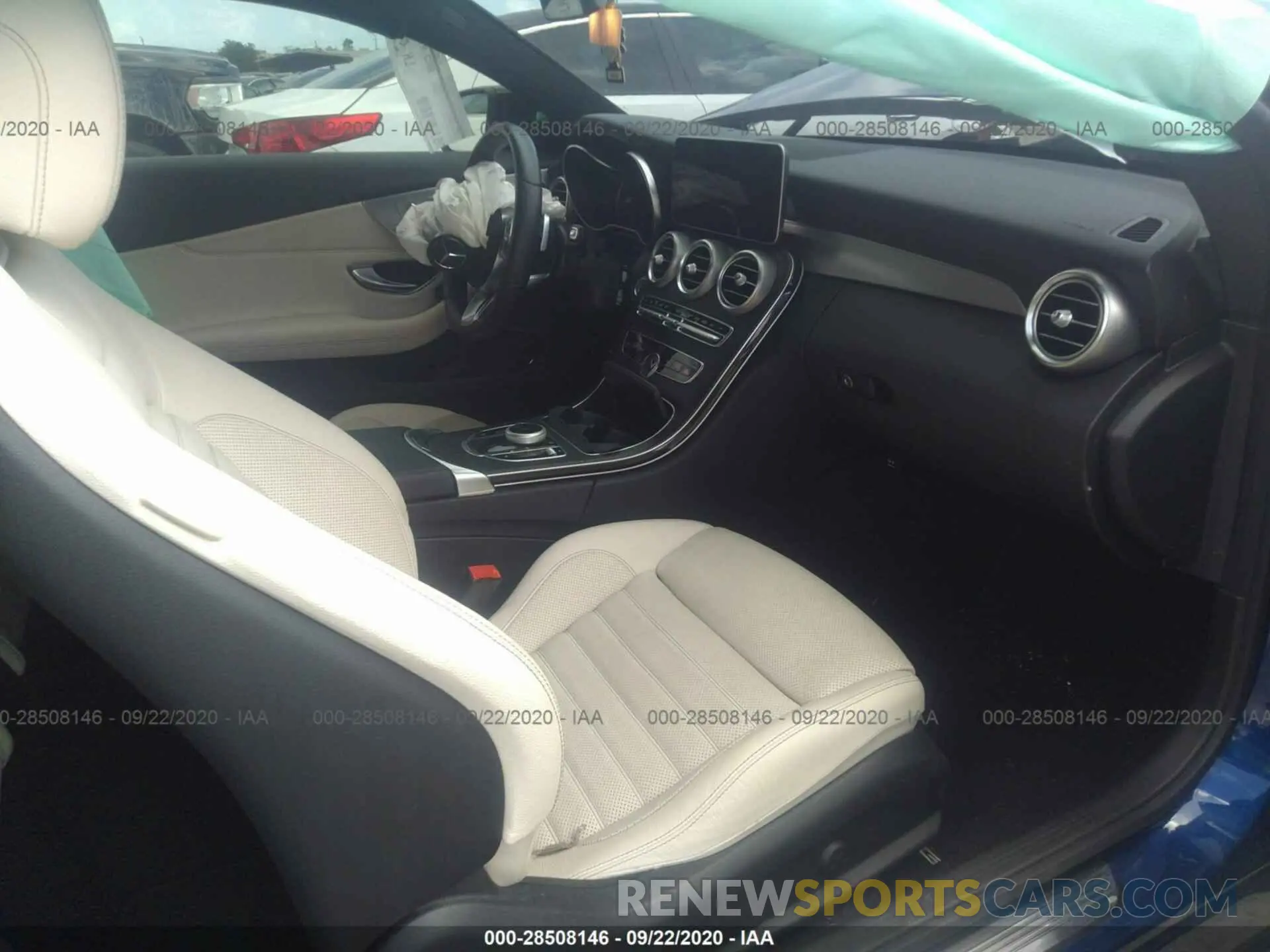 5 Photograph of a damaged car WDDWJ8DB0KF859922 MERCEDES-BENZ C-CLASS 2019