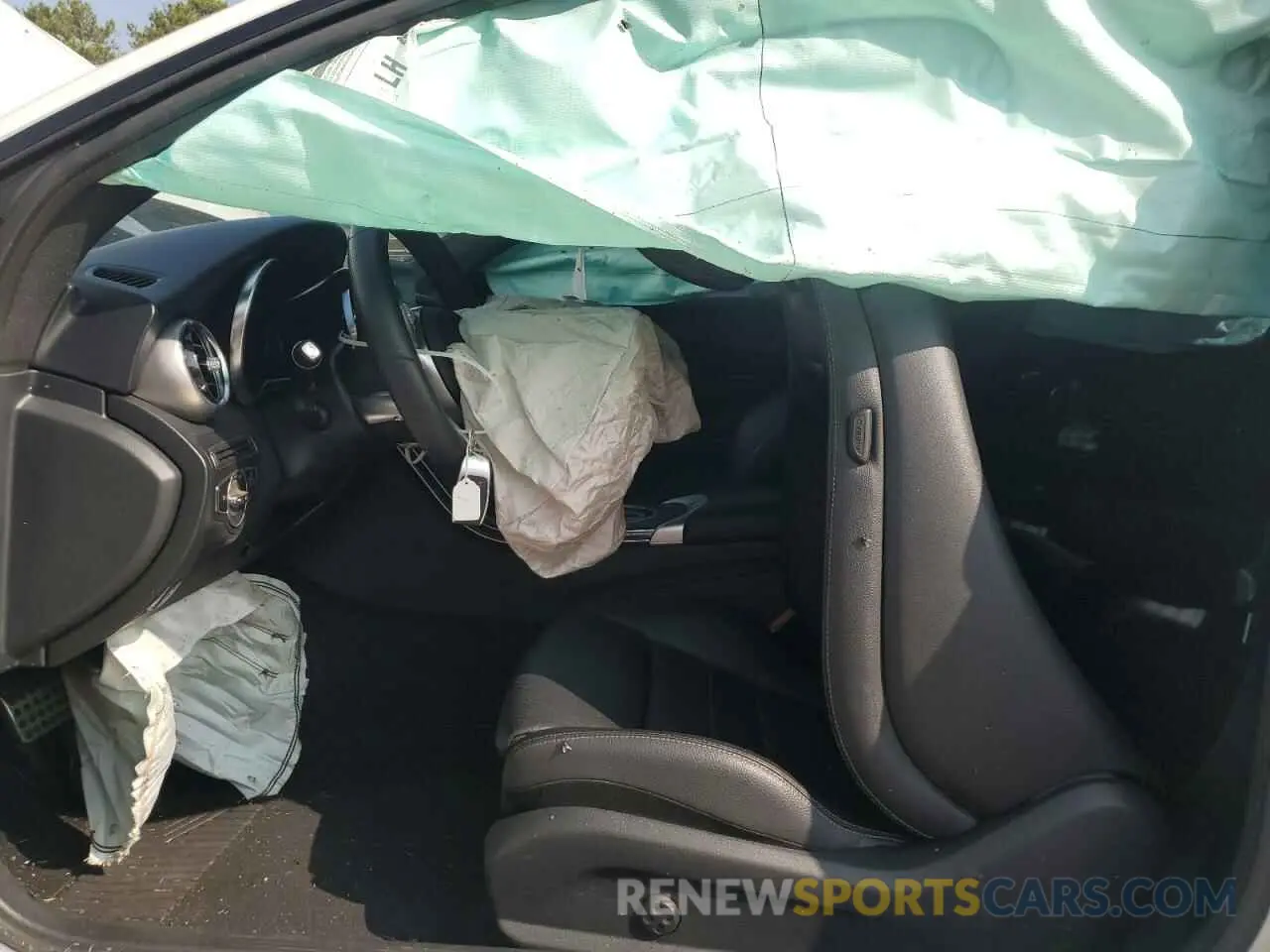7 Photograph of a damaged car WDDWJ8DB2KF867553 MERCEDES-BENZ C-CLASS 2019