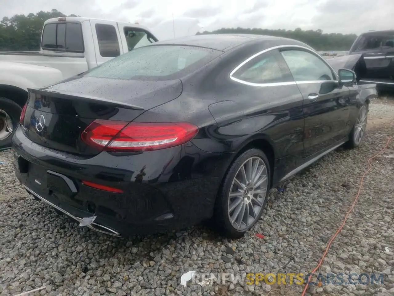 4 Photograph of a damaged car WDDWJ8DB3KF776484 MERCEDES-BENZ C-CLASS 2019