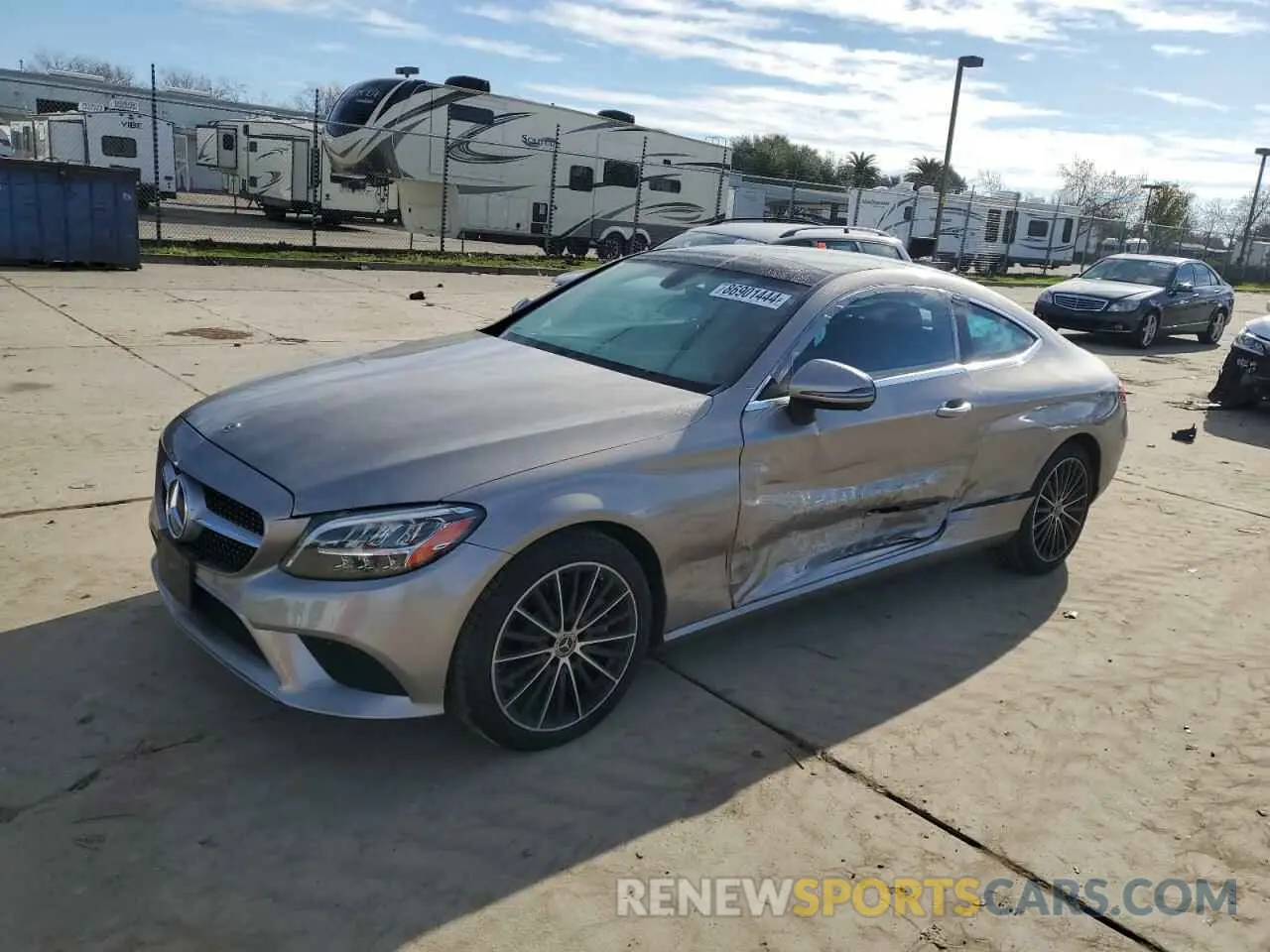 1 Фотография поврежденного автомобиля WDDWJ8DB8KF861823 MERCEDES-BENZ C-CLASS 2019