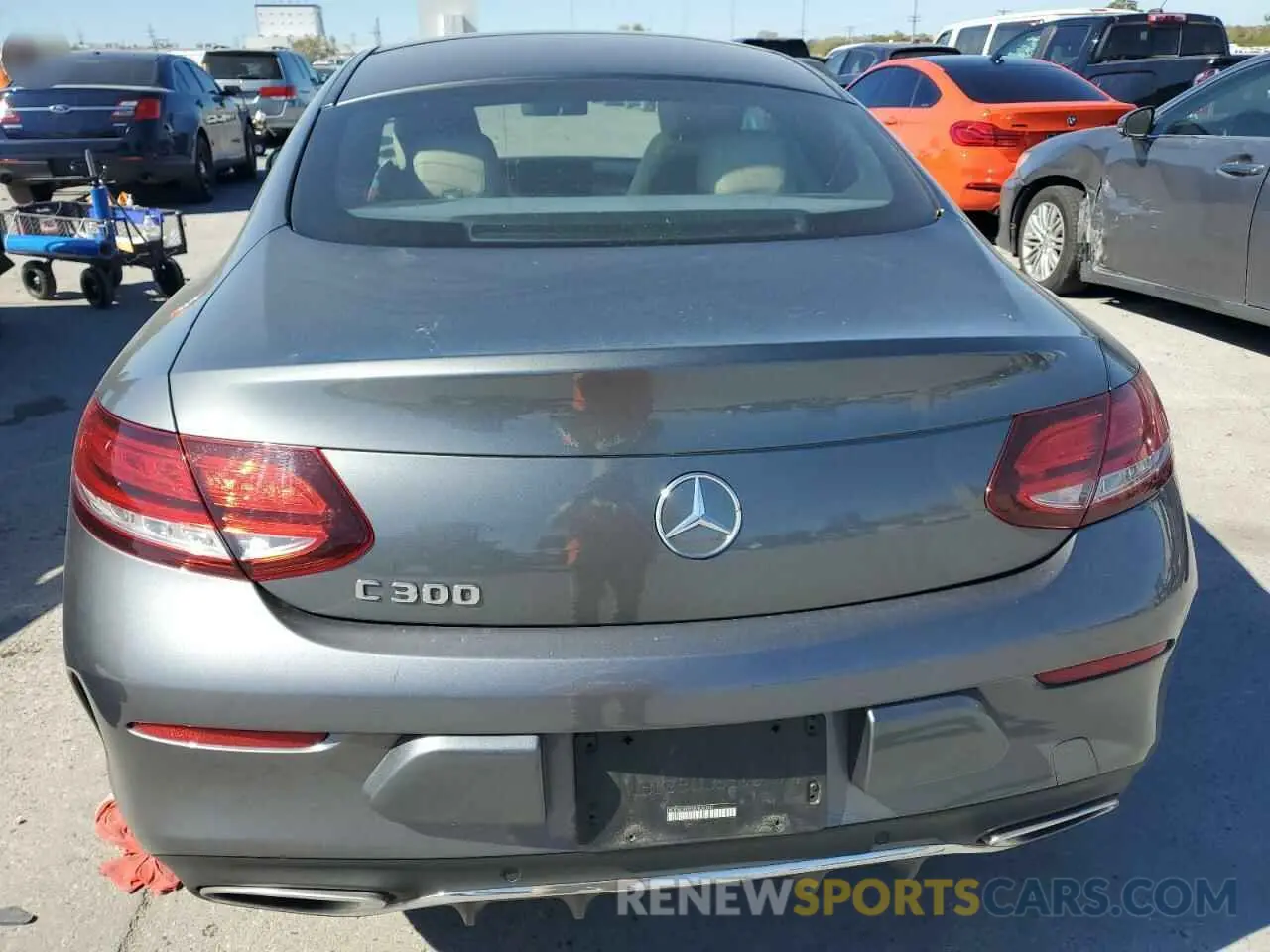 6 Photograph of a damaged car WDDWJ8DB9KF836607 MERCEDES-BENZ C-CLASS 2019