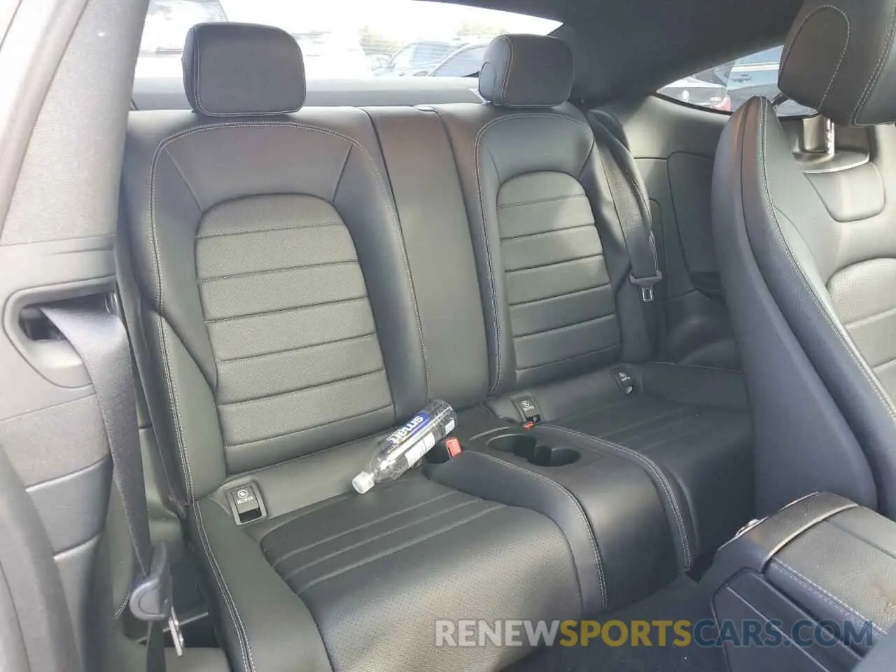 10 Фотография поврежденного автомобиля WDDWJ8EB3KF925510 MERCEDES-BENZ C-CLASS 2019