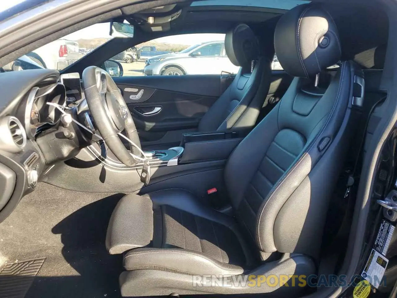 7 Фотография поврежденного автомобиля WDDWJ8EBXKF834833 MERCEDES-BENZ C-CLASS 2019