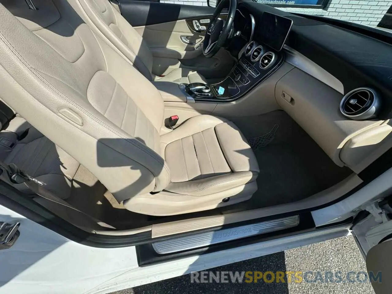 5 Фотография поврежденного автомобиля WDDWK8DB3KF827091 MERCEDES-BENZ C-CLASS 2019