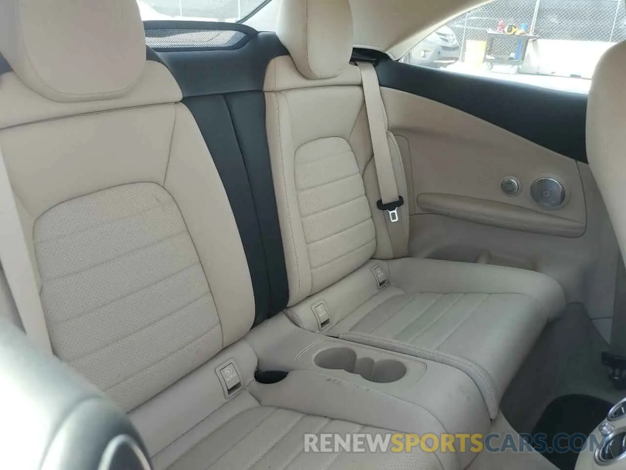 10 Photograph of a damaged car WDDWK8DB4KF796515 MERCEDES-BENZ C-CLASS 2019