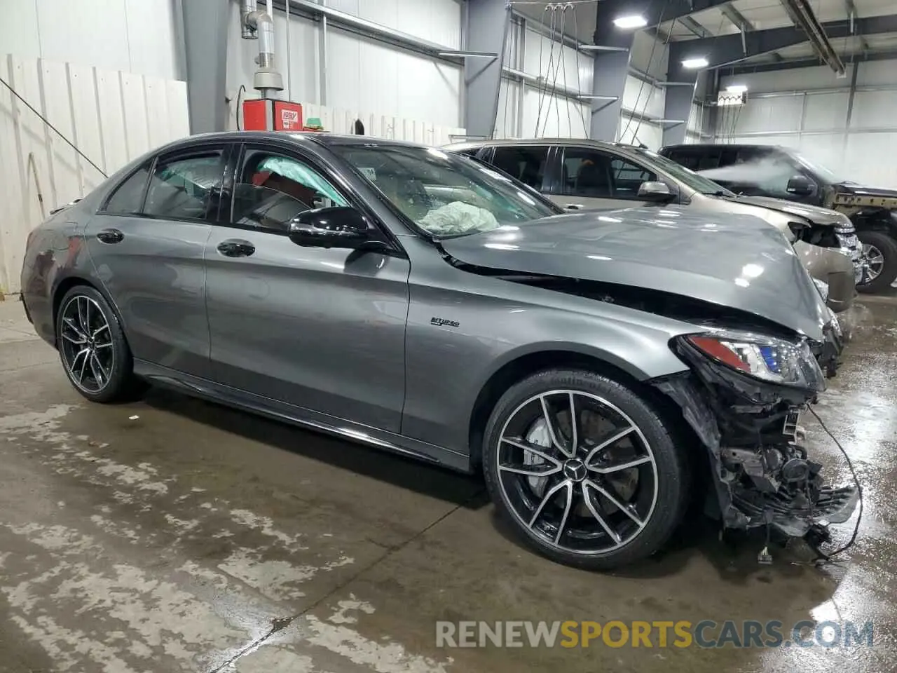 4 Photograph of a damaged car 55SWF6EB9LU329922 MERCEDES-BENZ C-CLASS 2020
