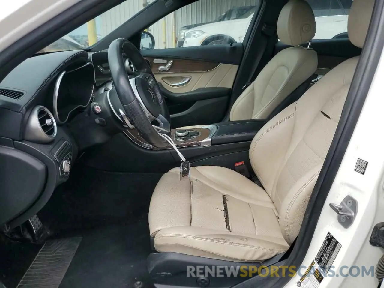 7 Фотография поврежденного автомобиля 55SWF8DB3LU325846 MERCEDES-BENZ C-CLASS 2020
