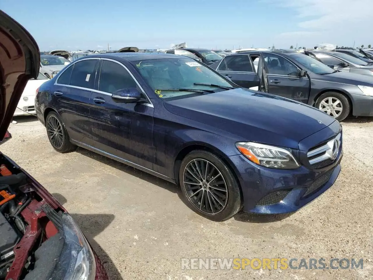 4 Photograph of a damaged car 55SWF8DB5LU325184 MERCEDES-BENZ C-CLASS 2020