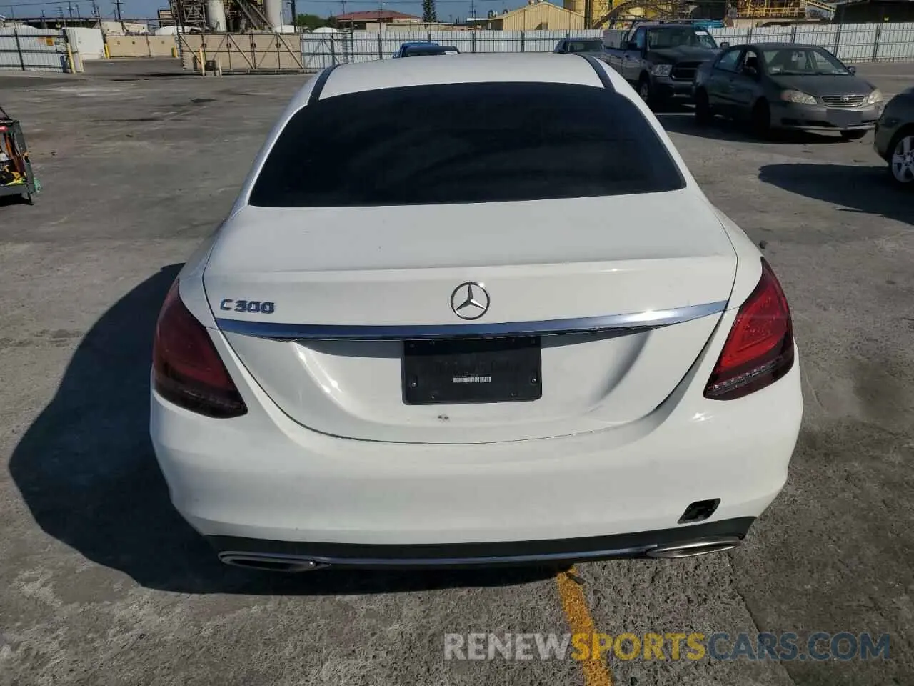 6 Фотография поврежденного автомобиля 55SWF8DBXLU329635 MERCEDES-BENZ C-CLASS 2020