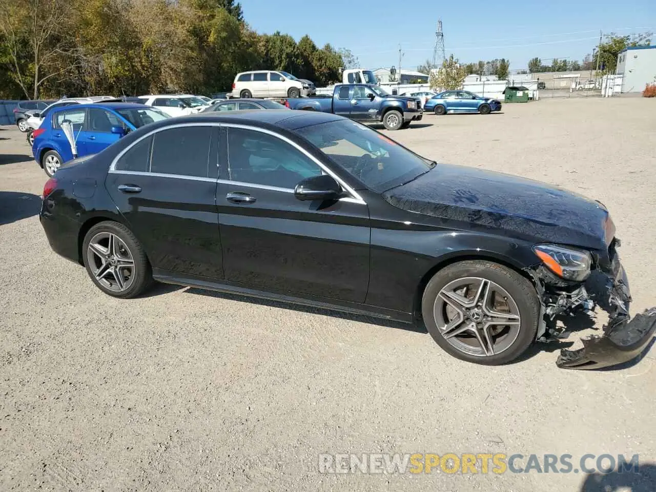 4 Photograph of a damaged car 55SWF8EB4LU324882 MERCEDES-BENZ C-CLASS 2020