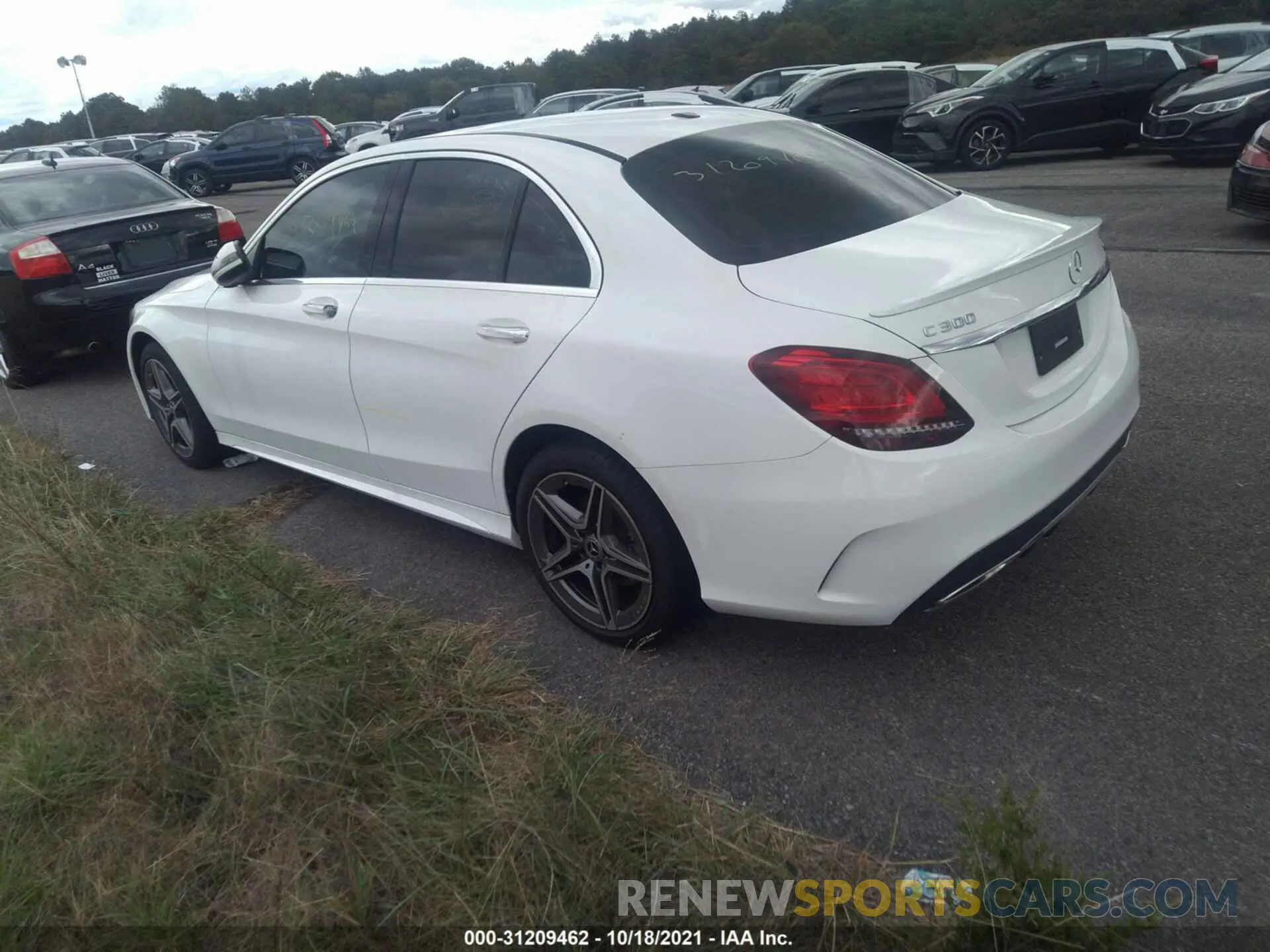 3 Фотография поврежденного автомобиля 55SWF8EB8LU325212 MERCEDES-BENZ C-CLASS 2020