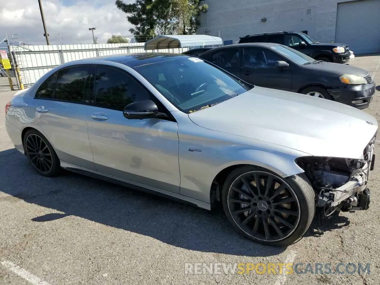4 Photograph of a damaged car W1KWF6EB1LR571590 MERCEDES-BENZ C-CLASS 2020