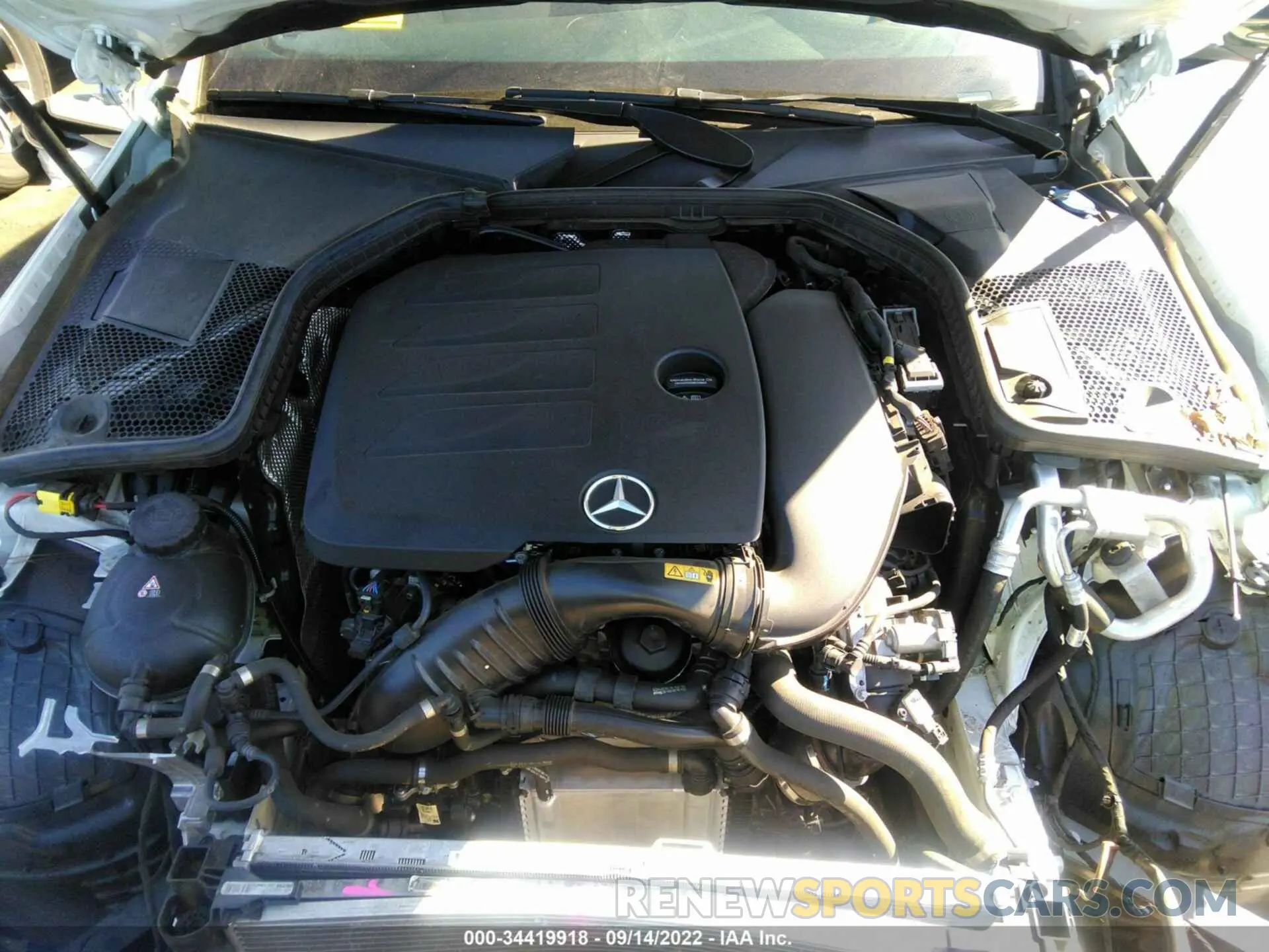 10 Фотография поврежденного автомобиля W1KWF8DB9LR600489 MERCEDES-BENZ C-CLASS 2020