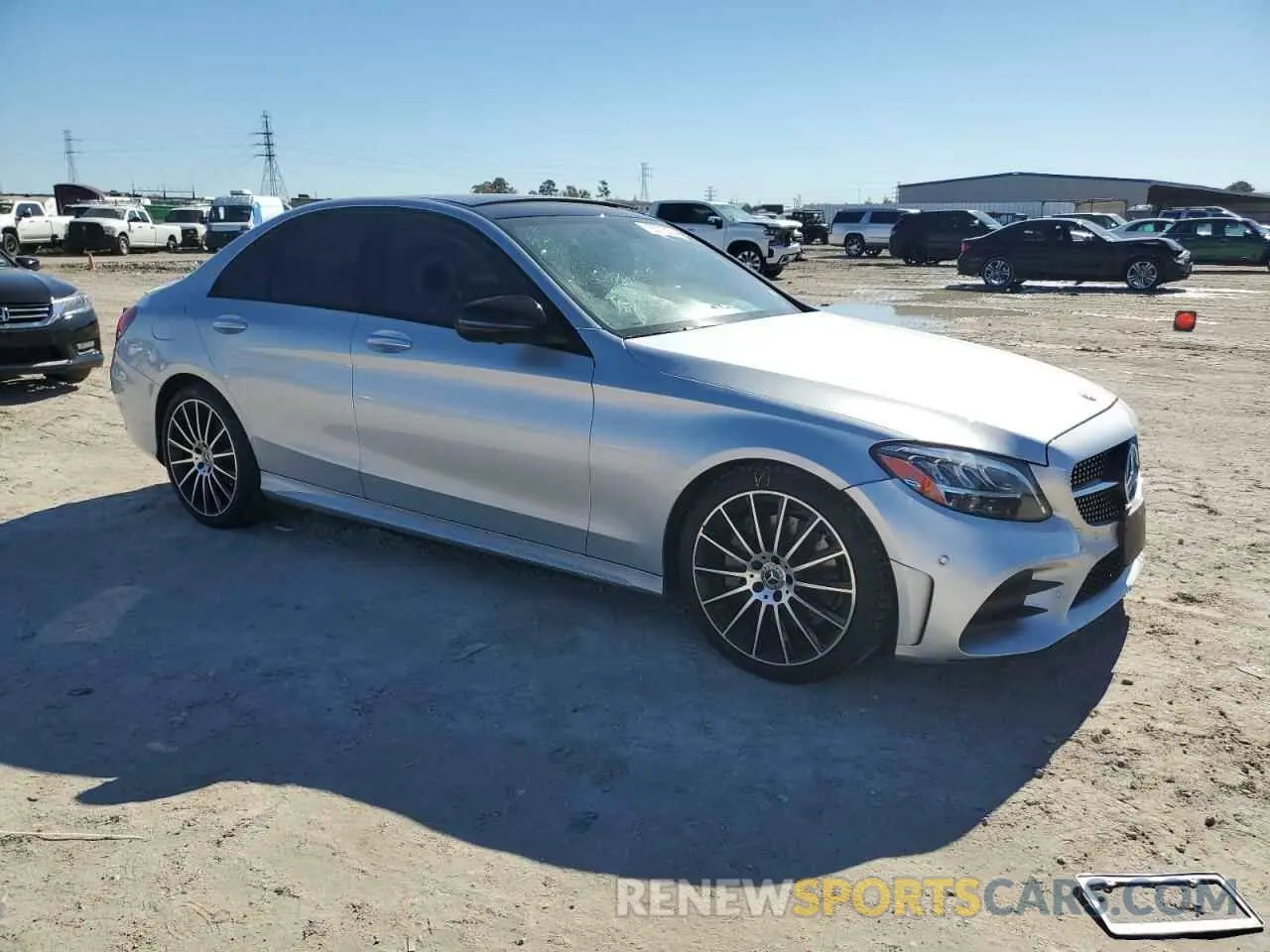4 Photograph of a damaged car W1KWF8DBXLR591477 MERCEDES-BENZ C-CLASS 2020