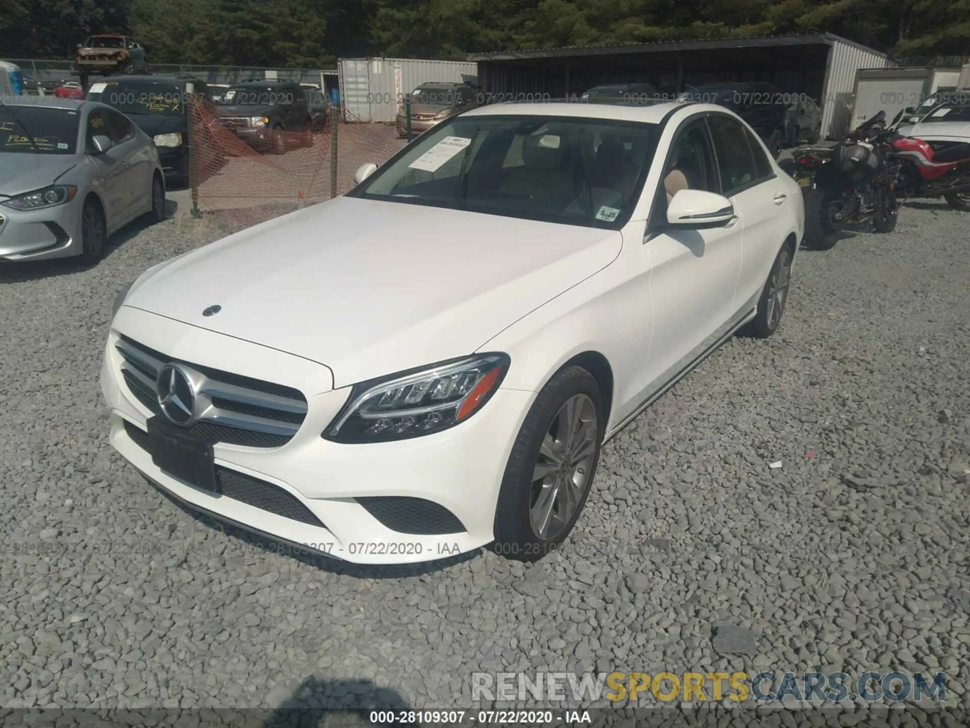 2 Photograph of a damaged car W1KWF8EB8LR576653 MERCEDES-BENZ C-CLASS 2020