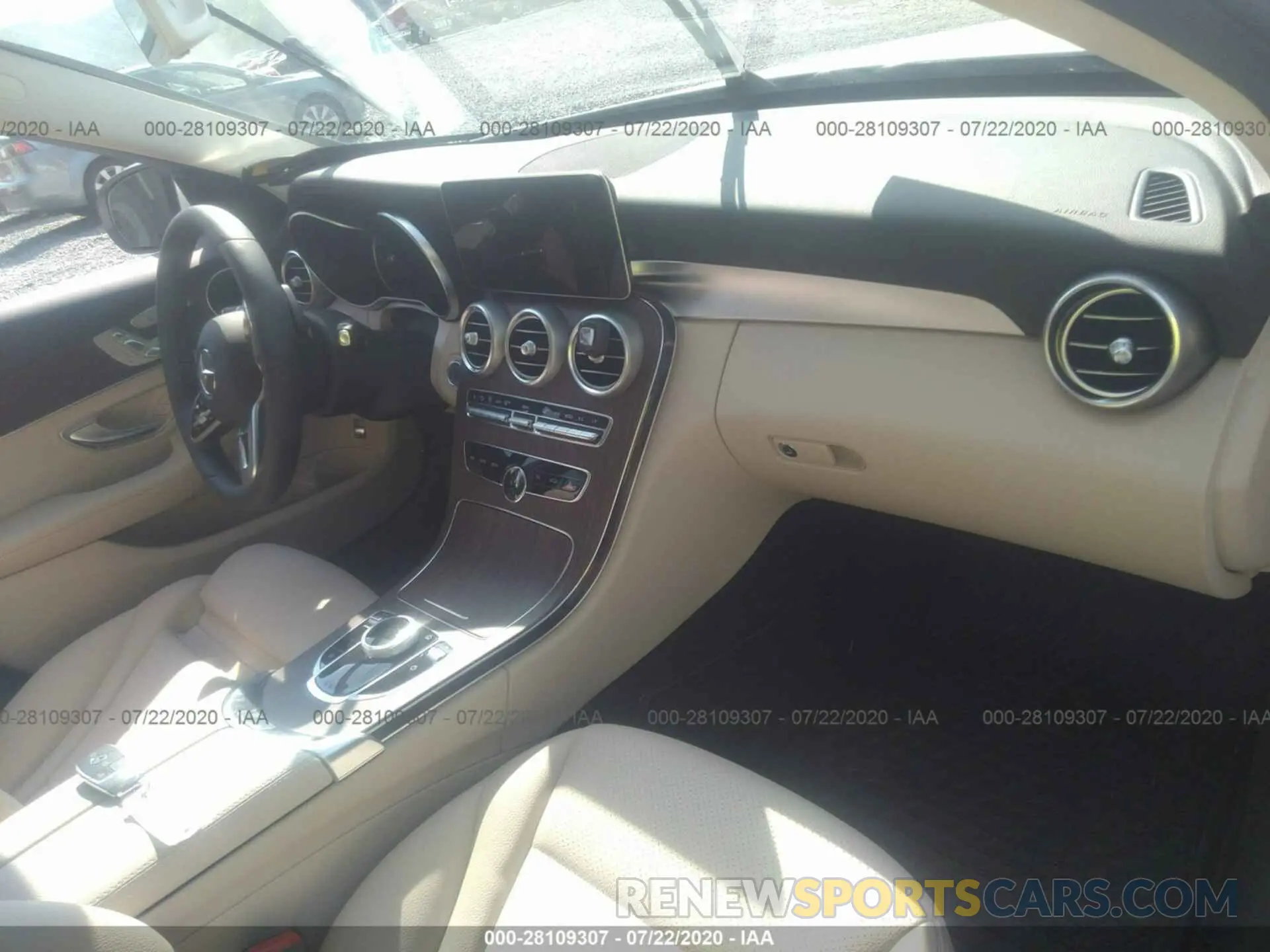 5 Photograph of a damaged car W1KWF8EB8LR576653 MERCEDES-BENZ C-CLASS 2020