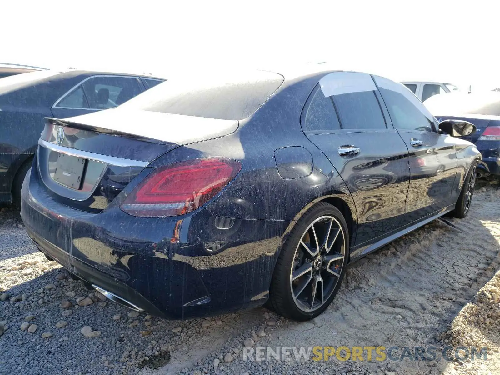 4 Photograph of a damaged car WDDWF8DB7LR560185 MERCEDES-BENZ C CLASS 2020