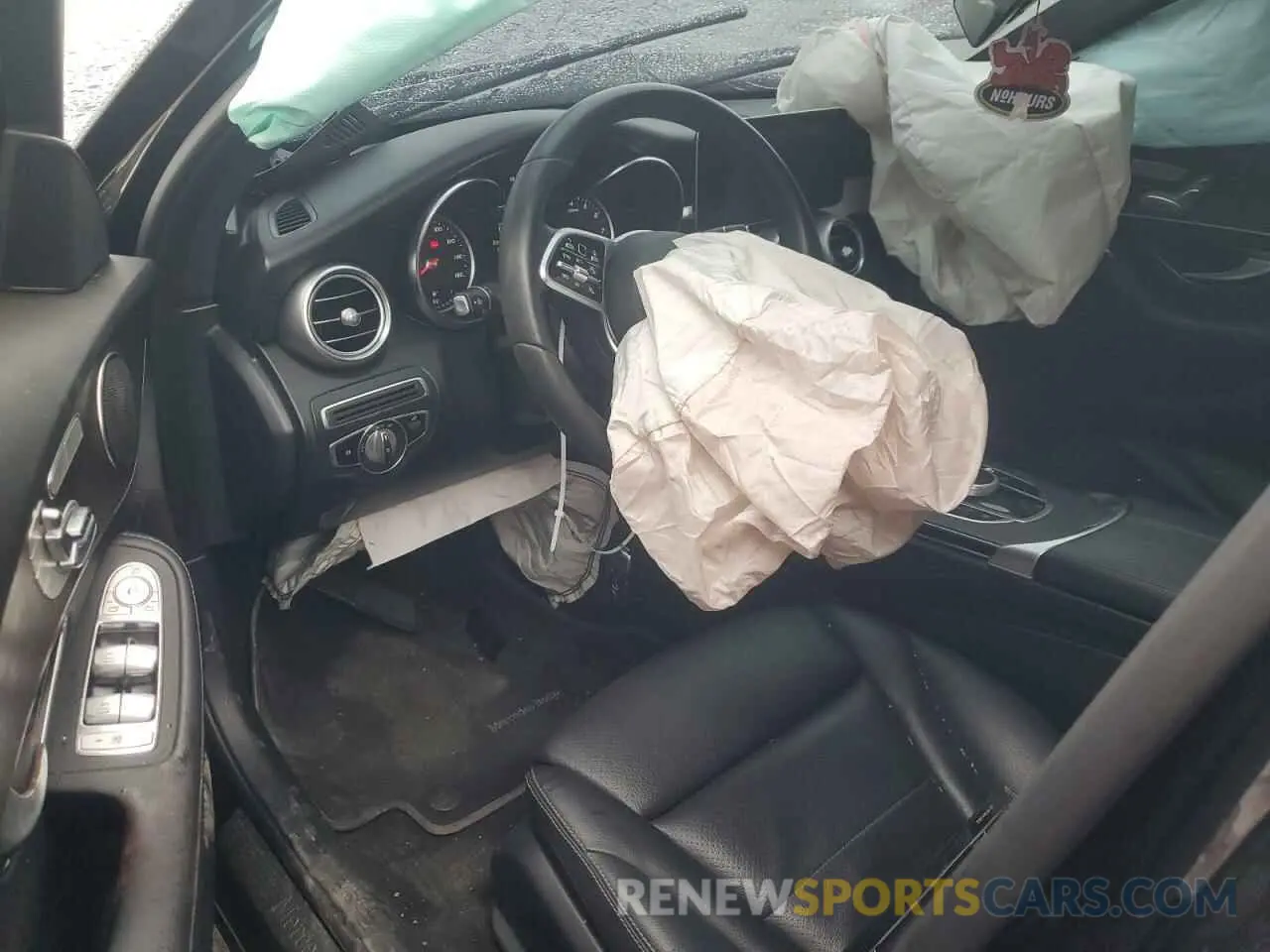 8 Photograph of a damaged car WDDWF8EB0LR540472 MERCEDES-BENZ C-CLASS 2020