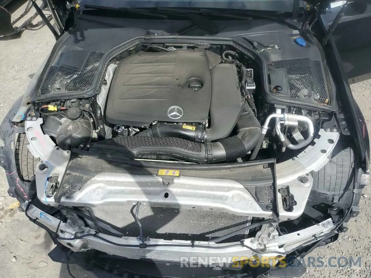 11 Фотография поврежденного автомобиля WDDWF8EB4LR555850 MERCEDES-BENZ C-CLASS 2020