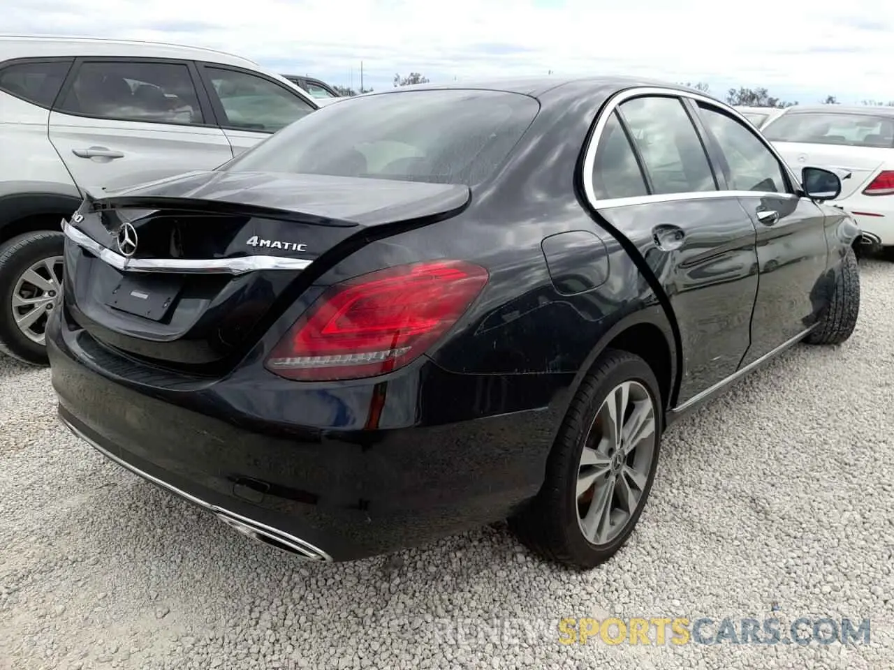 4 Фотография поврежденного автомобиля WDDWF8EB6LR539195 MERCEDES-BENZ C-CLASS 2020