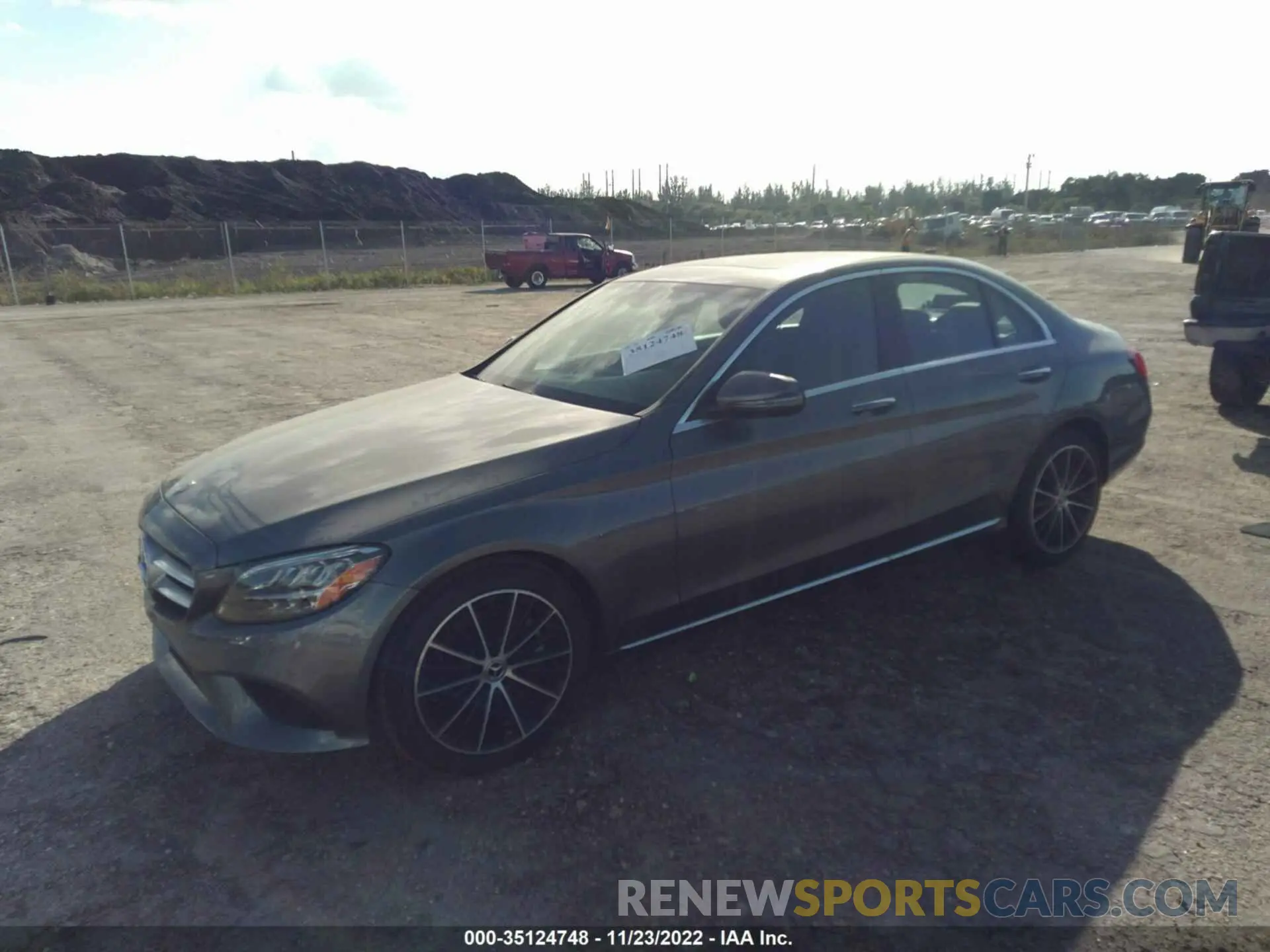 2 Фотография поврежденного автомобиля W1KWF8DB3MR614857 MERCEDES-BENZ C-CLASS 2021