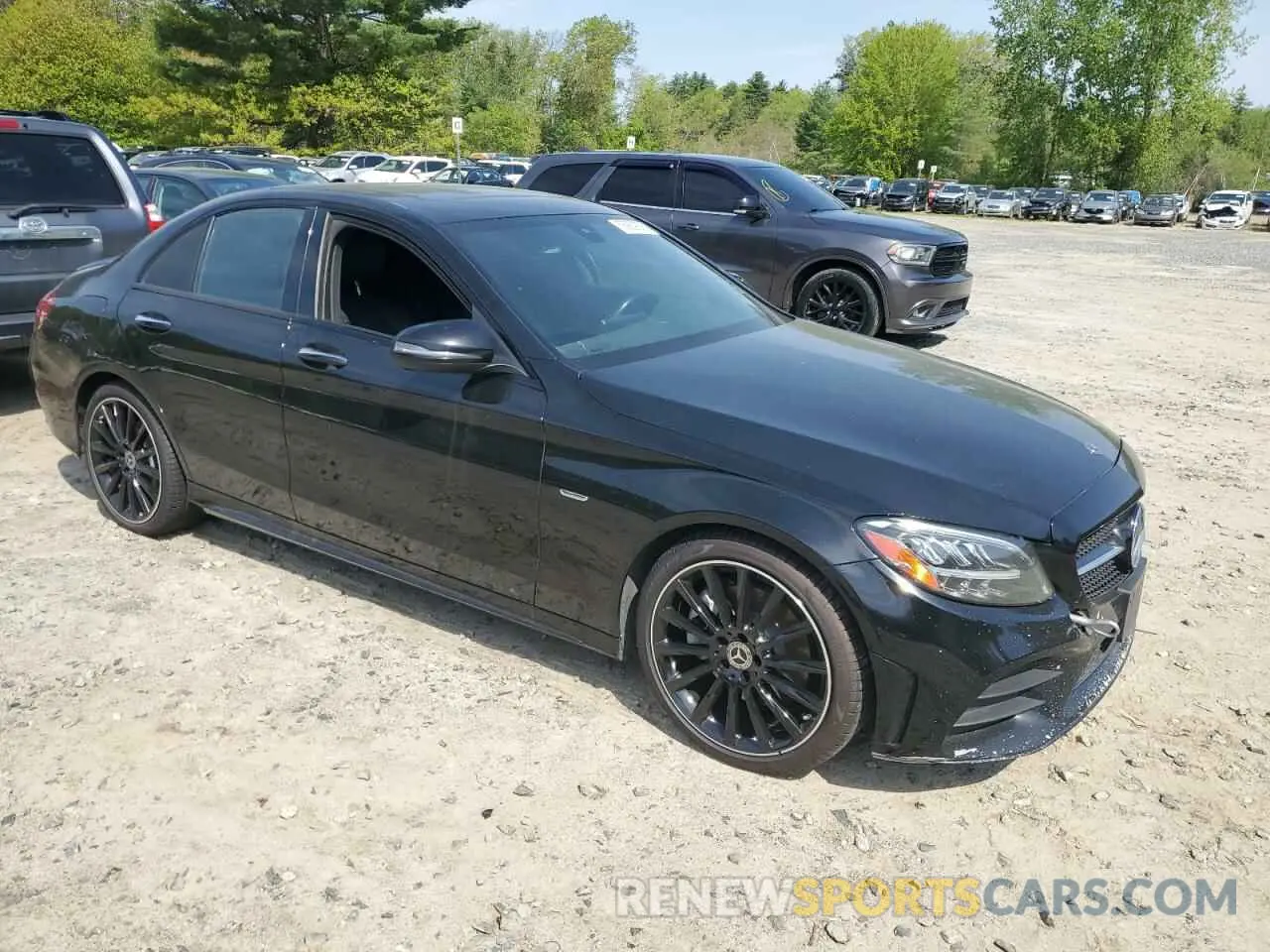 4 Photograph of a damaged car W1KWF8DB4MR630629 MERCEDES-BENZ C-CLASS 2021