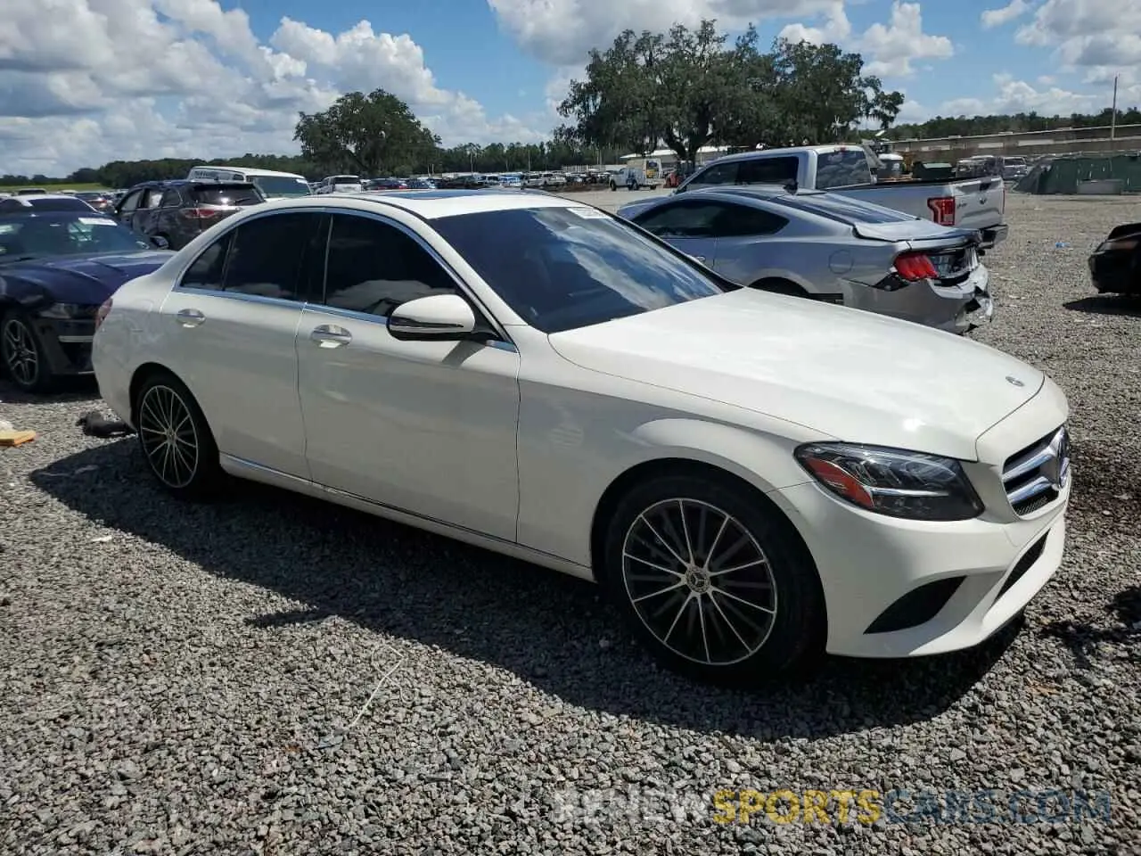 4 Фотография поврежденного автомобиля W1KWF8DB9MR648379 MERCEDES-BENZ C-CLASS 2021
