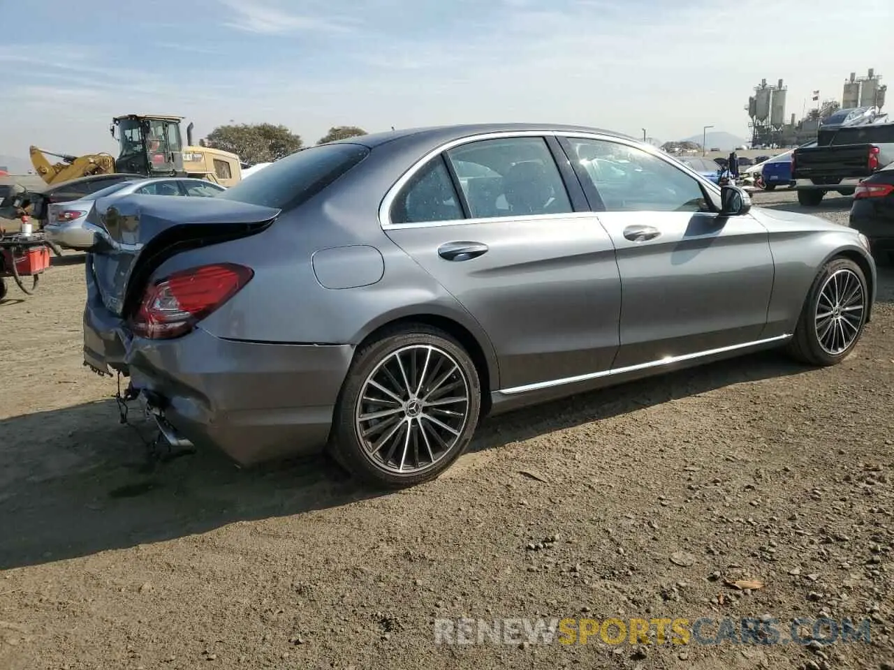 3 Фотография поврежденного автомобиля W1KWF8DBXMR638766 MERCEDES-BENZ C-CLASS 2021