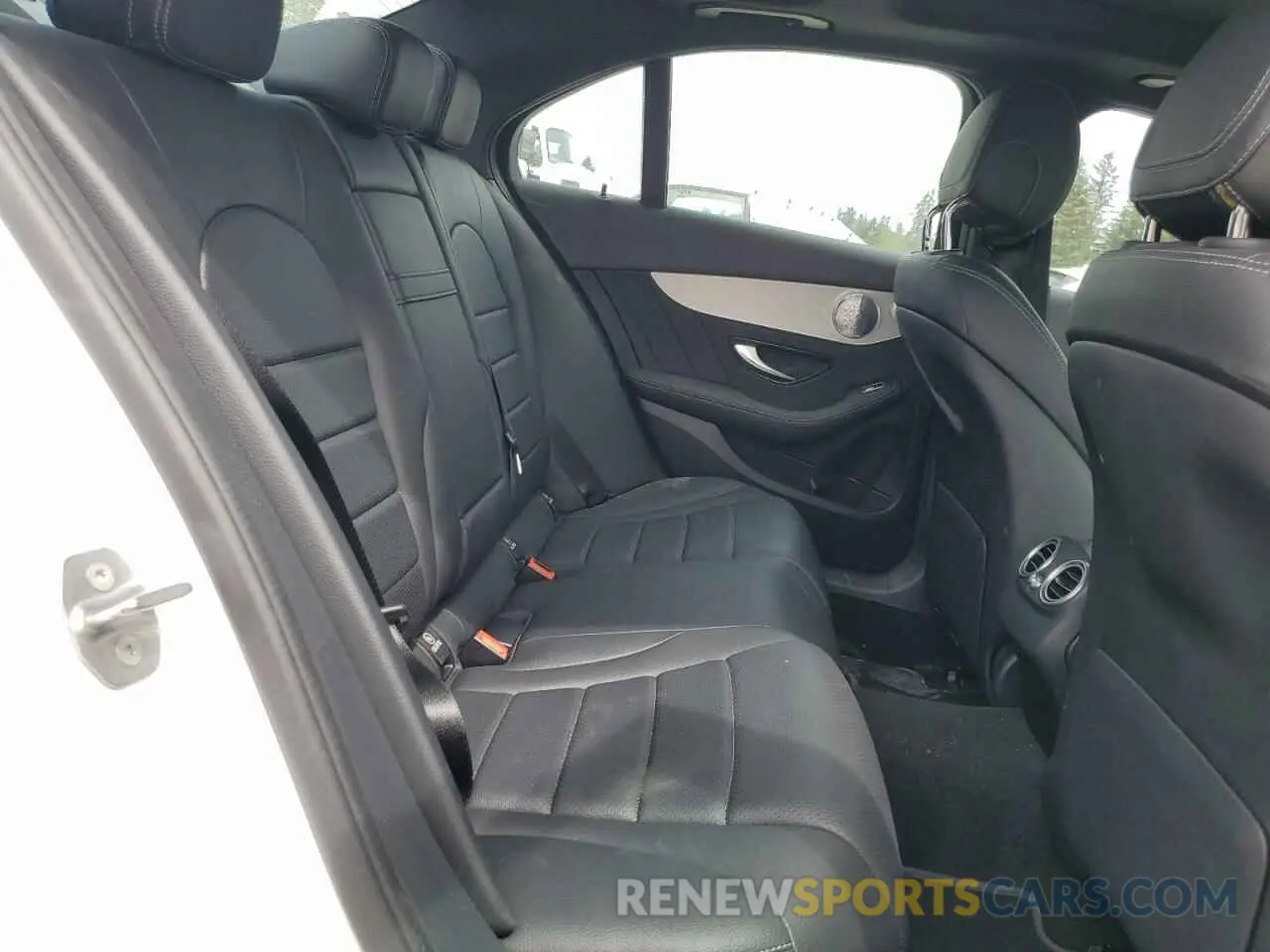 10 Photograph of a damaged car W1KWF8EB0MR610635 MERCEDES-BENZ C-CLASS 2021