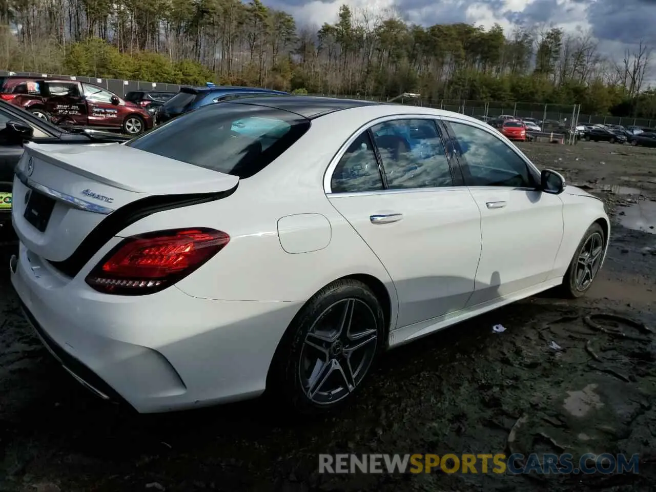 3 Photograph of a damaged car W1KWF8EBXMR647806 MERCEDES-BENZ C-CLASS 2021