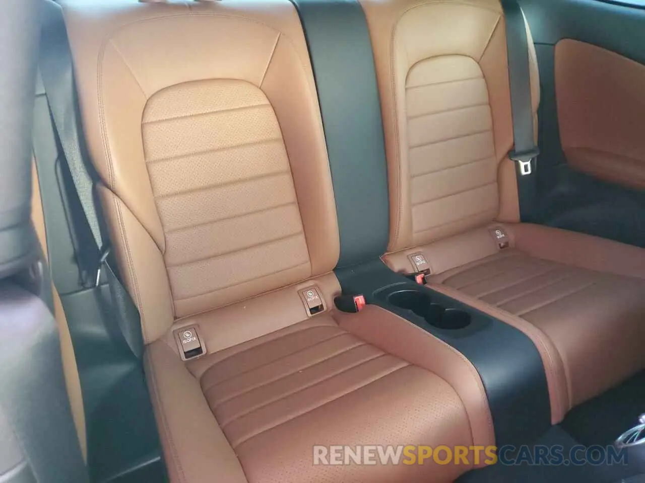 10 Фотография поврежденного автомобиля W1KWJ8EB4MG092040 MERCEDES-BENZ C-CLASS 2021
