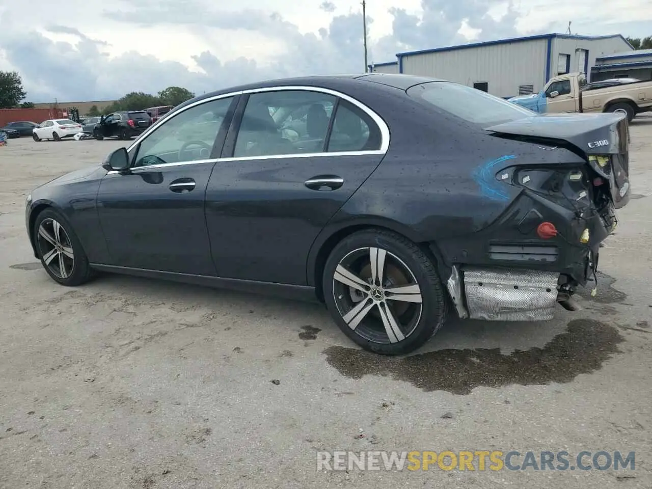 2 Фотография поврежденного автомобиля W1KAF4GB5NR056901 MERCEDES-BENZ C-CLASS 2022