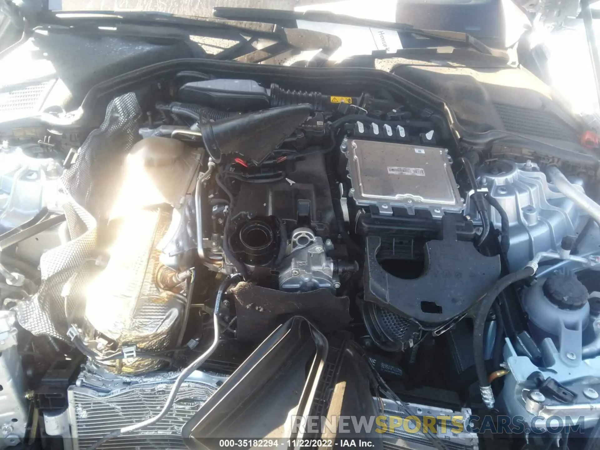 10 Фотография поврежденного автомобиля W1KAF4GB7NR019140 MERCEDES-BENZ C-CLASS 2022