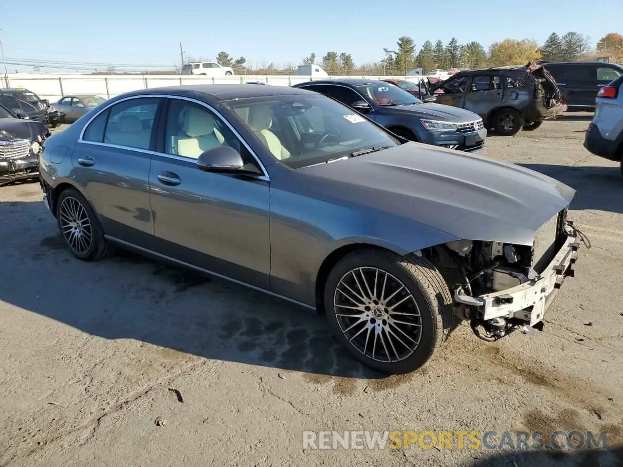 4 Photograph of a damaged car W1KAF4HB6NR009780 MERCEDES-BENZ C-CLASS 2022