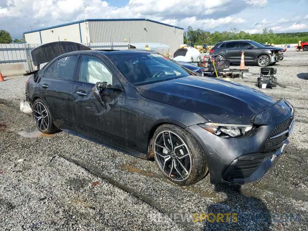 4 Фотография поврежденного автомобиля W1KAF4GB5PR102925 MERCEDES-BENZ C-CLASS 2023
