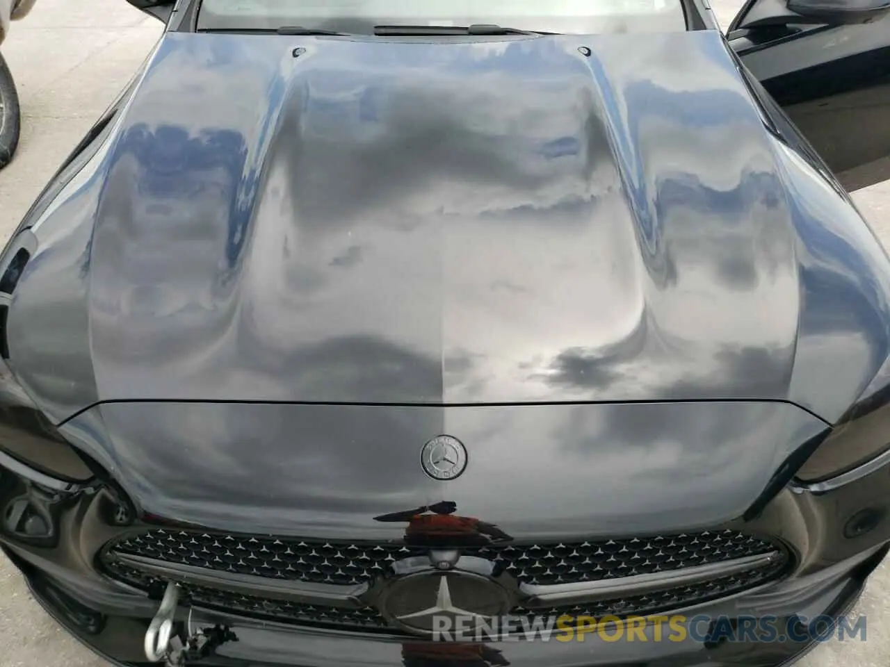 11 Photograph of a damaged car W1KAF4GB8PR103020 MERCEDES-BENZ C-CLASS 2023