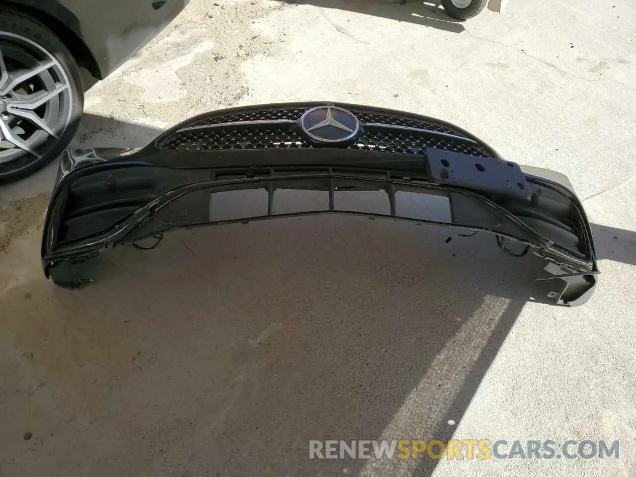 14 Photograph of a damaged car W1KAF4GB0RR181312 MERCEDES-BENZ C-CLASS 2024