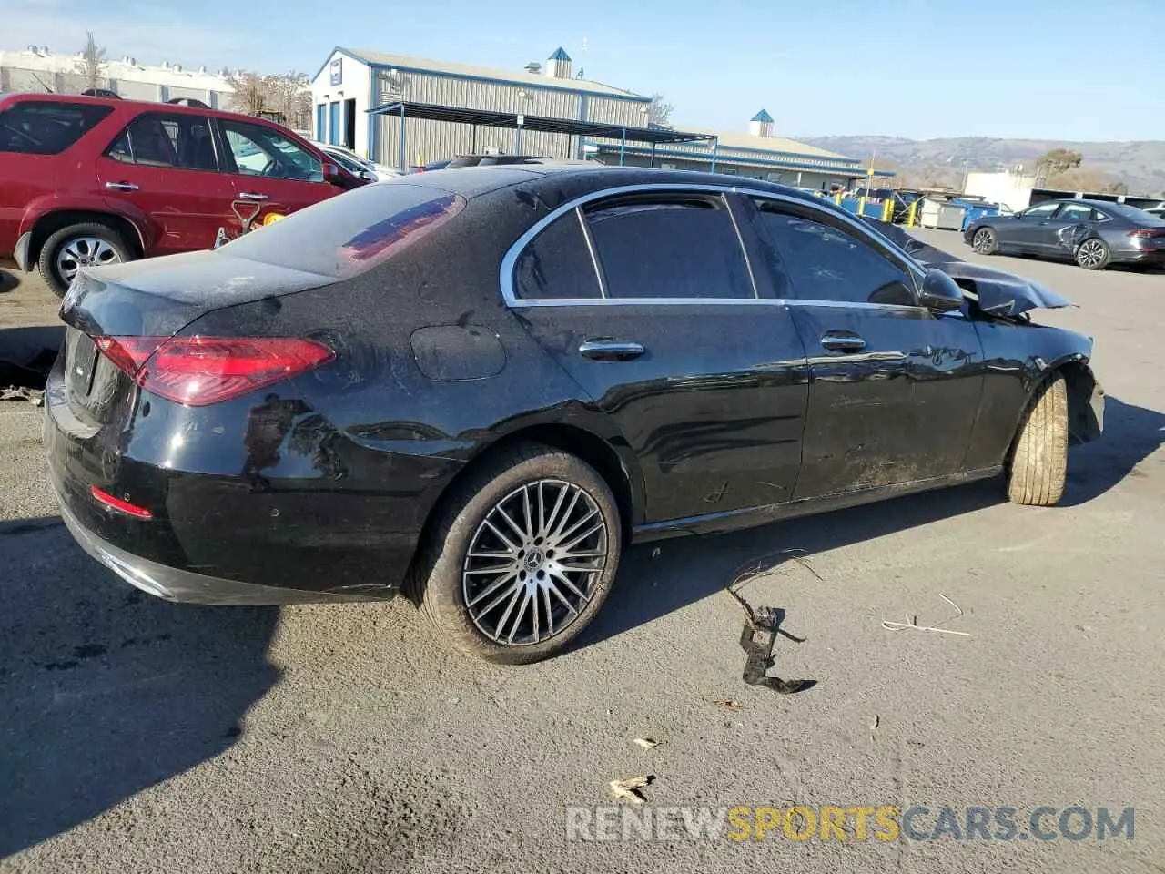 3 Фотография поврежденного автомобиля W1KAF4GB0RR230802 MERCEDES-BENZ C-CLASS 2024