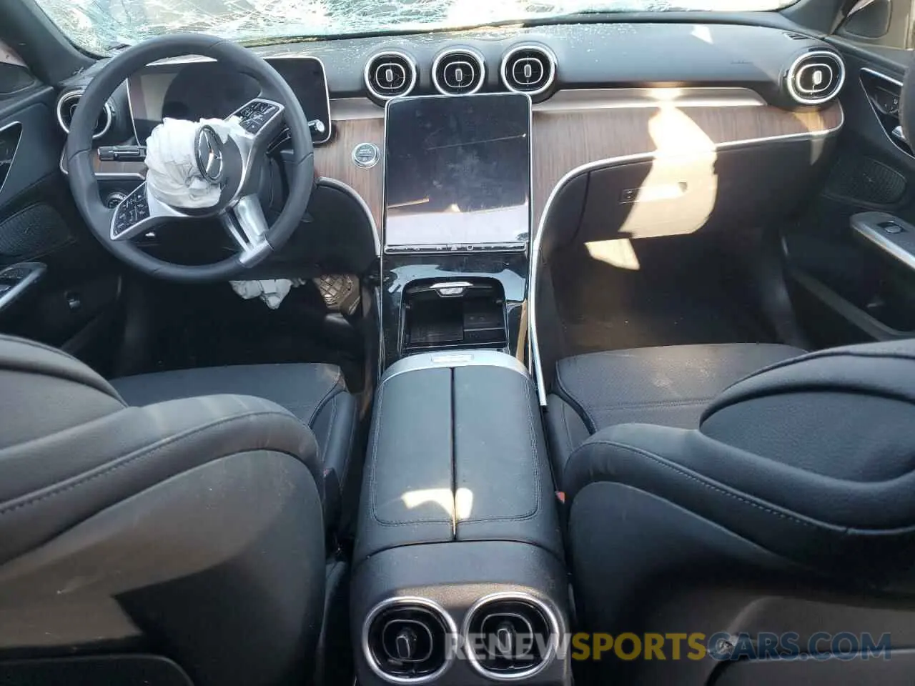 8 Фотография поврежденного автомобиля W1KAF4GB0RR230802 MERCEDES-BENZ C-CLASS 2024