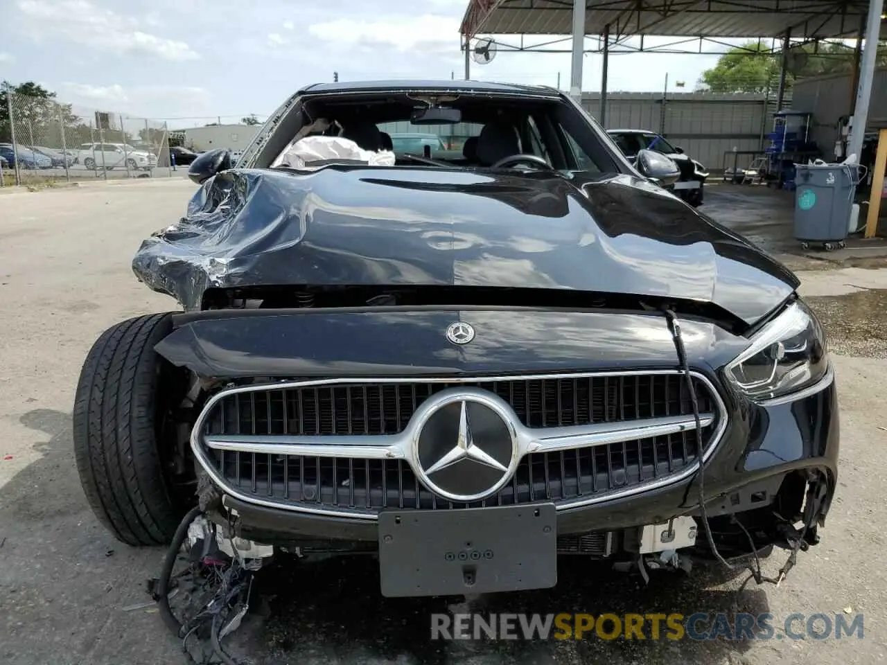 5 Photograph of a damaged car W1KAF4GB1RR169671 MERCEDES-BENZ C-CLASS 2024