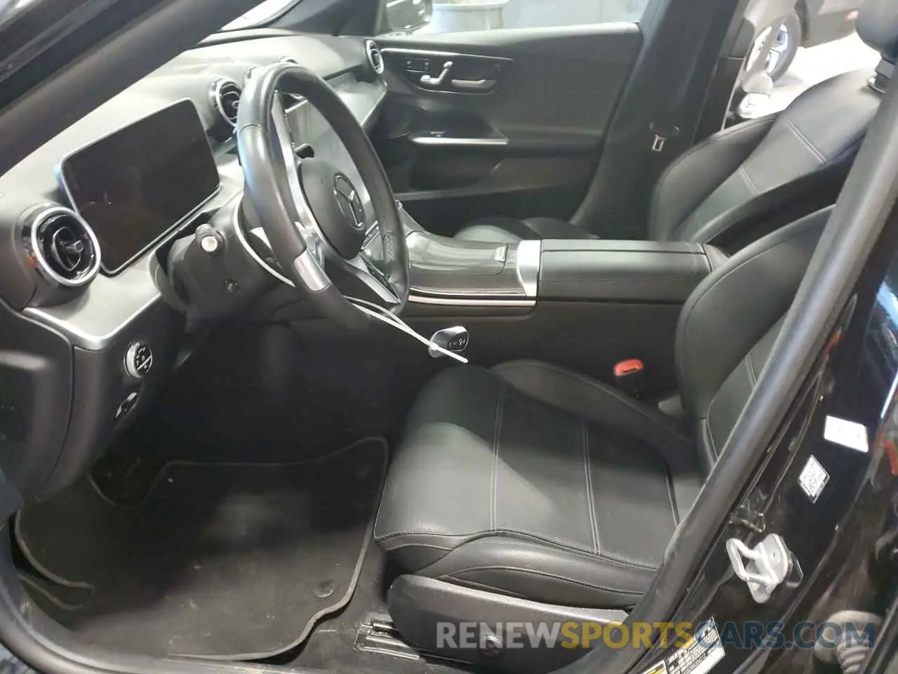 7 Фотография поврежденного автомобиля W1KAF4GB2RR206212 MERCEDES-BENZ C-CLASS 2024