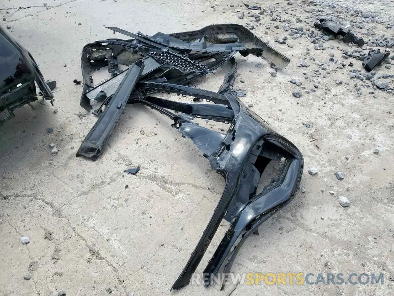 14 Photograph of a damaged car W1KAF4GB2RR218022 MERCEDES-BENZ C-CLASS 2024