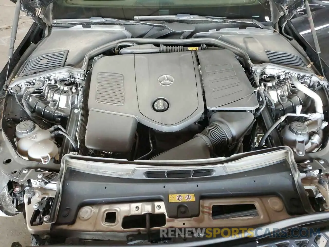 11 Фотография поврежденного автомобиля W1KAF4GB3RR189355 MERCEDES-BENZ C-CLASS 2024