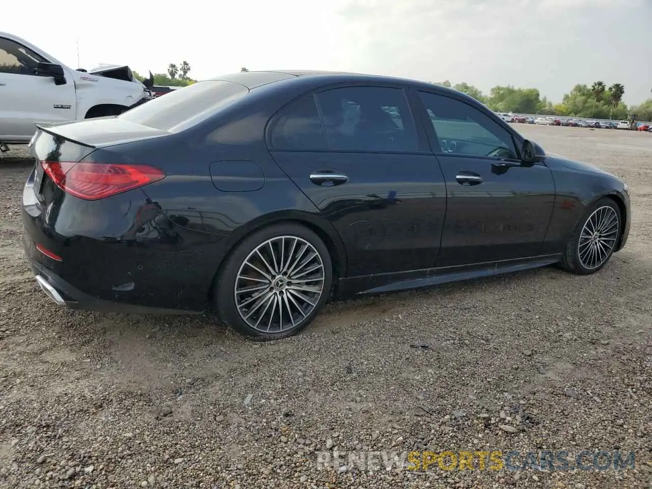 3 Photograph of a damaged car W1KAF4GB6RR202180 MERCEDES-BENZ C-CLASS 2024
