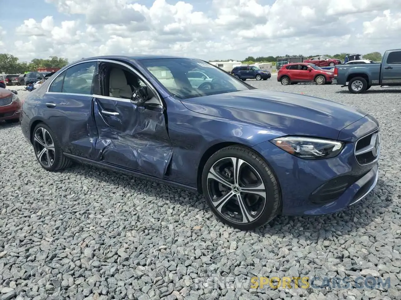 4 Фотография поврежденного автомобиля W1KAF4GB6RR212675 MERCEDES-BENZ C-CLASS 2024