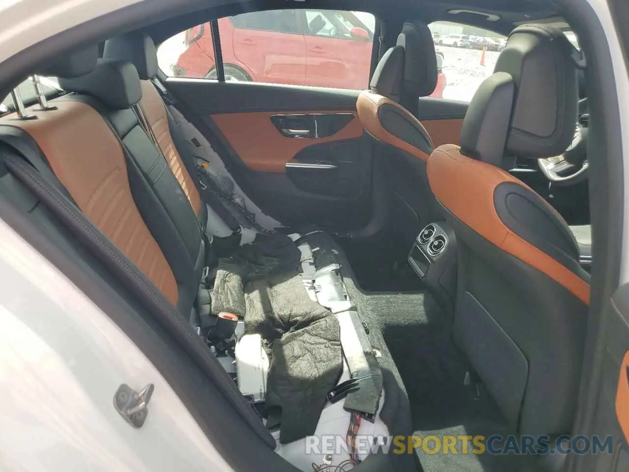10 Photograph of a damaged car W1KAF4GB8RR175791 MERCEDES-BENZ C-CLASS 2024