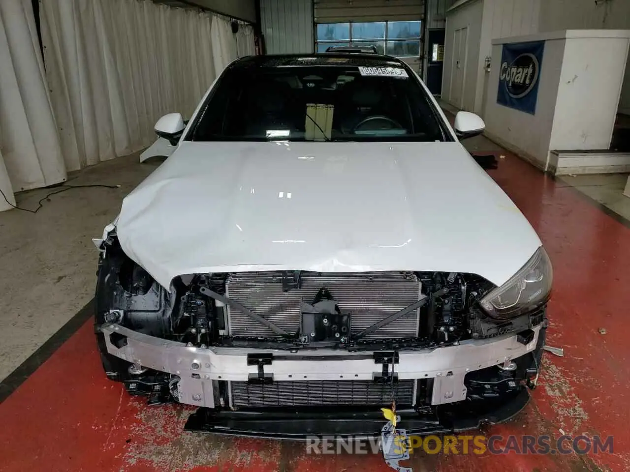 5 Фотография поврежденного автомобиля W1KAF4GB8RR186869 MERCEDES-BENZ C-CLASS 2024