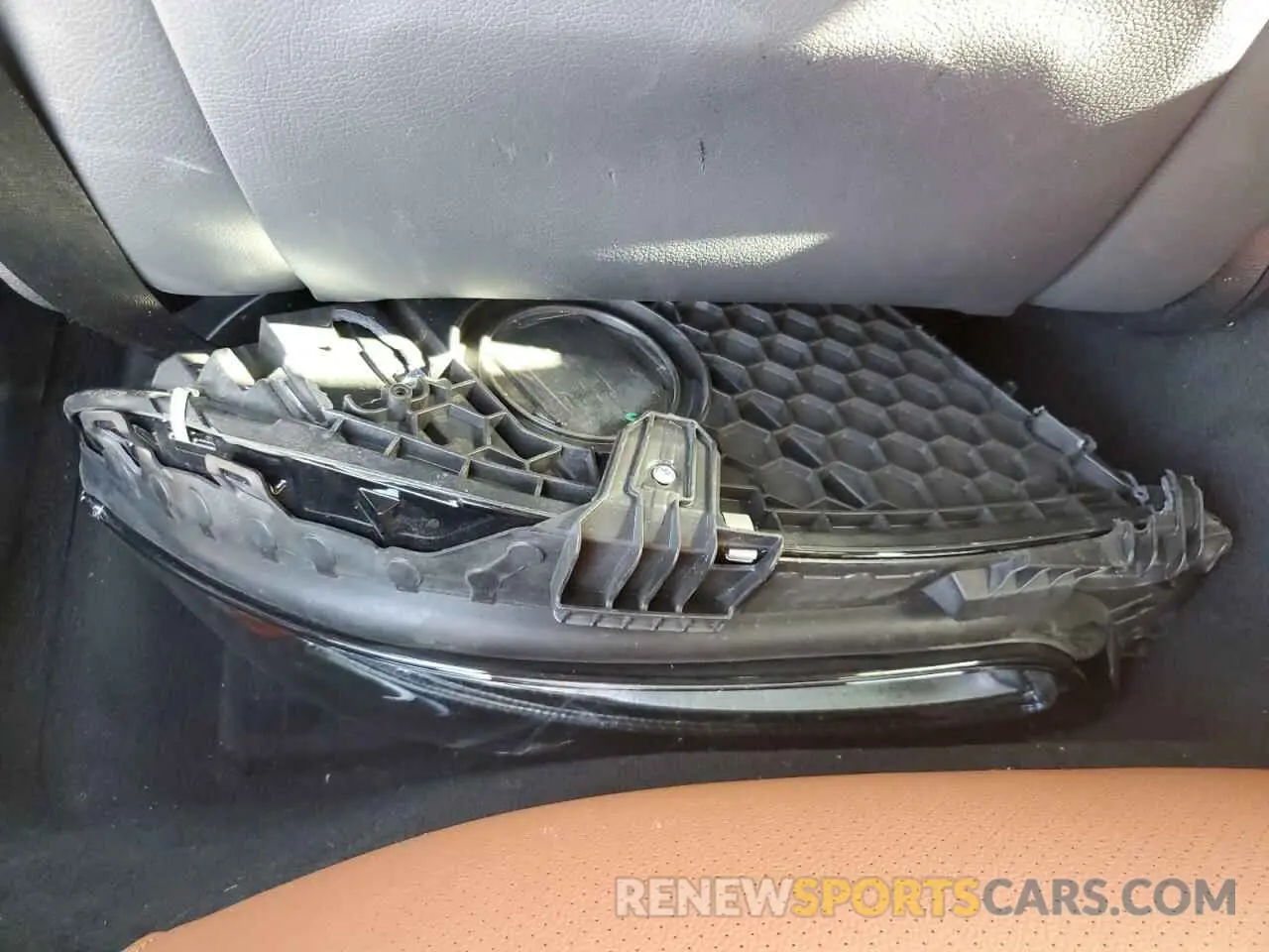 12 Photograph of a damaged car W1KAF4GB9RR200794 MERCEDES-BENZ C-CLASS 2024